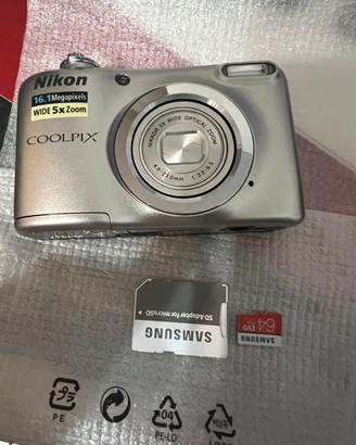 Nikon Coolpix A10 + SD 64 GB