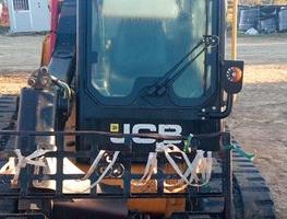 B467 - Mini pala cingolata JCB T250