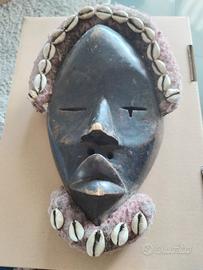 Maschera africana