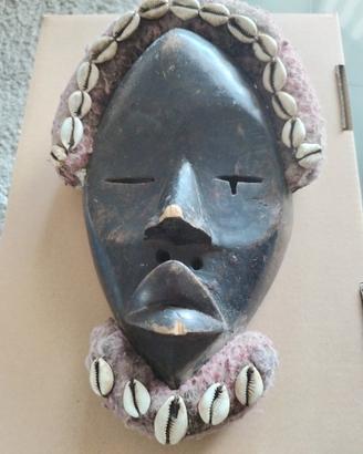 Maschera africana