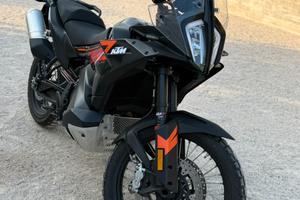 KTM 790