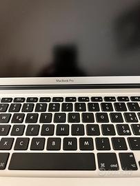 MACBOOK PRO