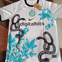 Maglia Inter edizione speciale 2024/25