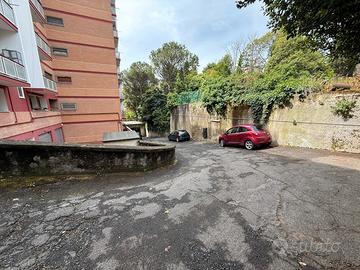 Montemario - box auto di nuova costruzione