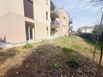 3 LOCALI A LOMAZZO