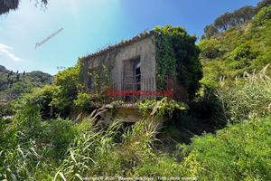 Case rurale, Saponara.