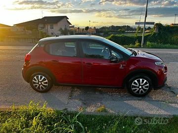 Auto .