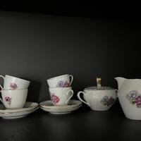 Servizio da caffè vintage in porcellana decorata