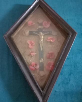   Raro crocifisso in piccola teca inizi 1900 