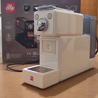 Illy X3 colore bianco