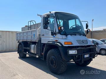 Mercedes-Benz Unimog U500 L Cisterna Ravasini