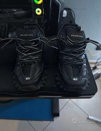 balenciaga track led