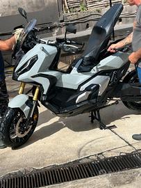 Xadv 750 35kw