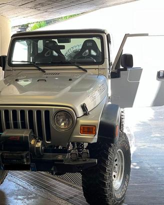 Jeep Wrangler Manuale - TUTTA OMOLGATA