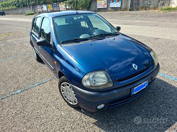 RENAULT CLIO 1.2  RT 