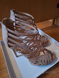 tronchetti/sandali con tacco