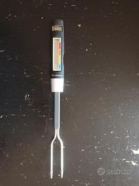 Brookstone barbeque termometro a forchetta