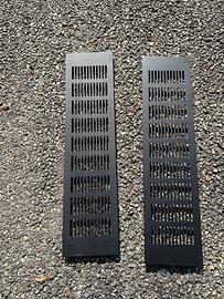 N. GRIGLIE VENTILAZIONE cm. 40x10 nera