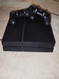 PLAYSTATION 4