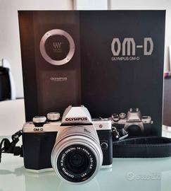 mirrorless Olympus om-d e-m10 markII 