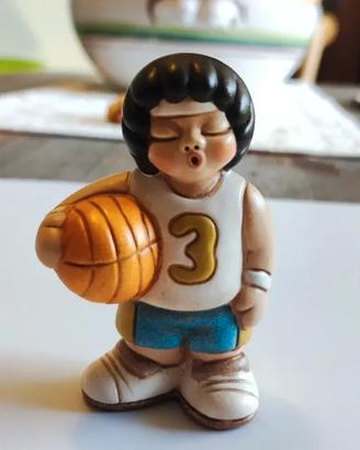 Thun giocatore basket