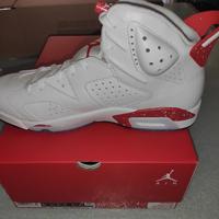 Nike  Air Jordan 