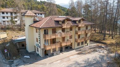 VILLA SINGOLA A PREDAIA