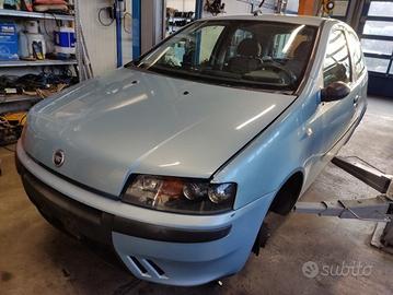 Ricambi FIAT PUNTO 2 1242cc 8V del 2002