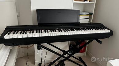 Yamaha Digital Piano P-125B, pedale e supporto