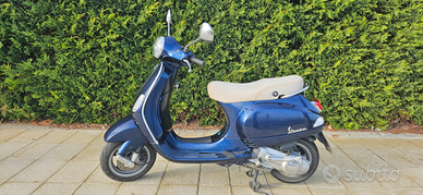 Vespa LX 125