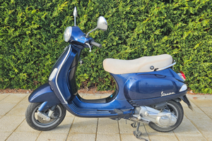 Vespa LX 125