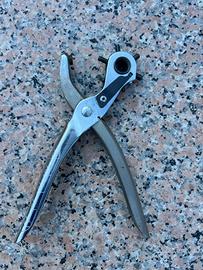 pinza fustellatrice rotante universale