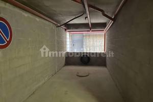 Posto auto Bergeggi condominio Merello 2