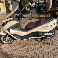 Piaggio x10 500