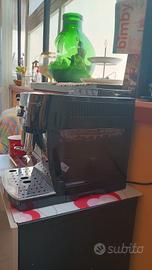 macchina per caffè De'Longhi magnifica s