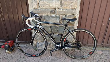 Bici da corsa in carbonio