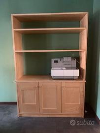 Mobile credenza