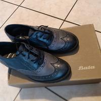 Scarpe stringata in pelle Bata n. 36