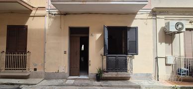 Casa indipendente in Via Sardegna 33,Avola