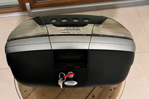 bauletto Givi V46 da 46litri per 2 caschi perfetto
