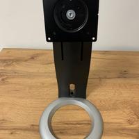 Supporto per monitor regolabile