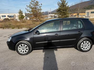 Permuta Golf con Nissan Patrol gr 2.8