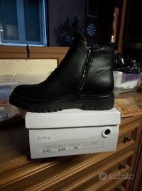 polacchino nero nuovo