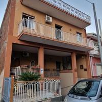 Casa singola con giardino a Fiumefreddo di Sicilia