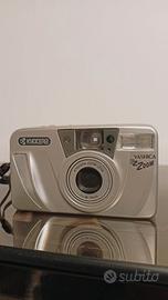 fotocamera vintage analogica kyocera yashica