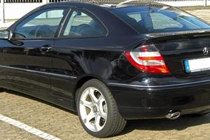 Mercedes classe c sport coupé 