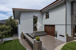 CASA SEMINDIPENDENTE A TAVOLETO