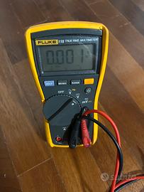 Fluke 115  multimetro digitale tester