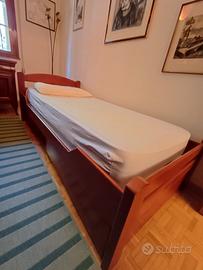 LETTO "IKEA" CON CASSETTONI E MATERASSO