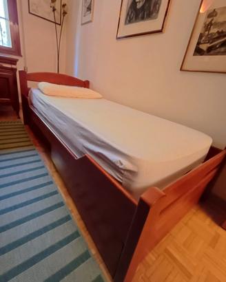 LETTO "IKEA" CON CASSETTONI E MATERASSO